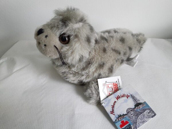 Toutou phoque The stuffed animal house