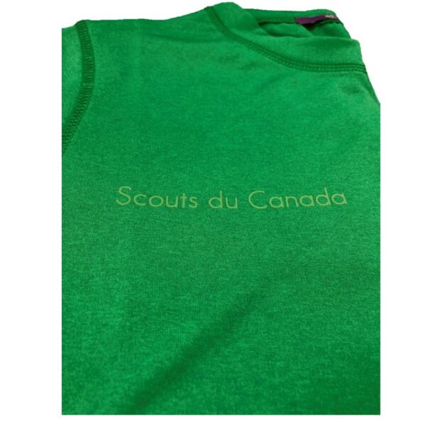 T-Shirt vert jeune style sportif